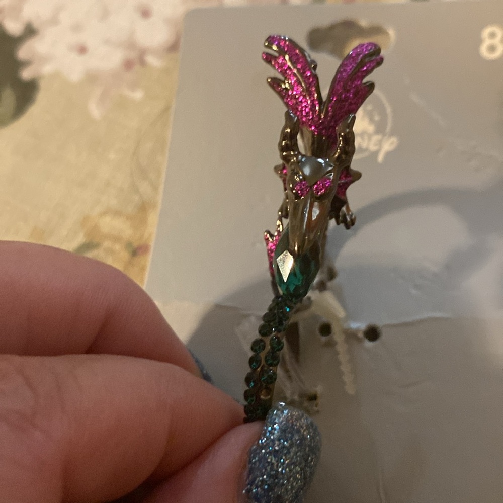 Brand new maleficent ring gauge Disney - Picture 3 of 5